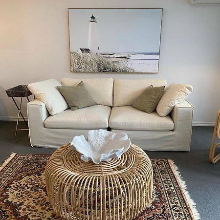 Sea Breeze 3 Bedroom Apartment Маунт-Маунгани Экстерьер фото