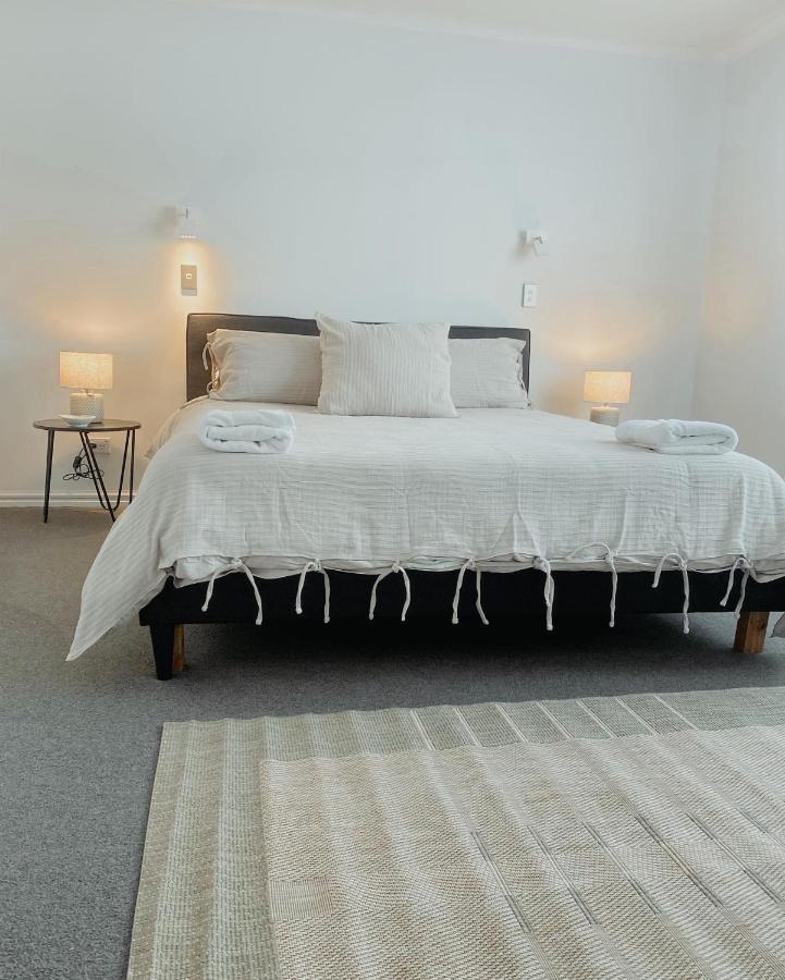 Sea Breeze 3 Bedroom Apartment Маунт-Маунгани Экстерьер фото