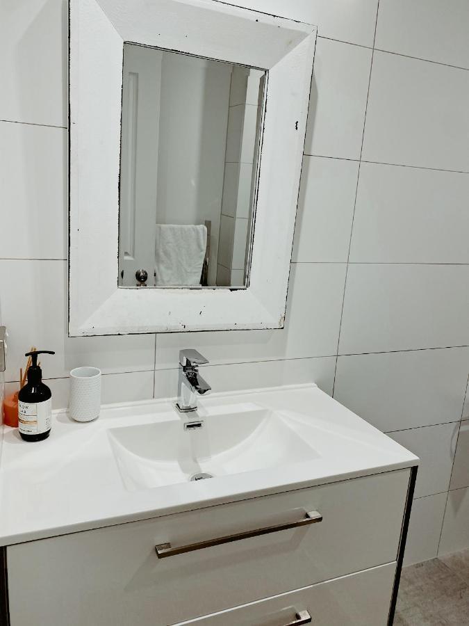 Sea Breeze 3 Bedroom Apartment Маунт-Маунгани Экстерьер фото