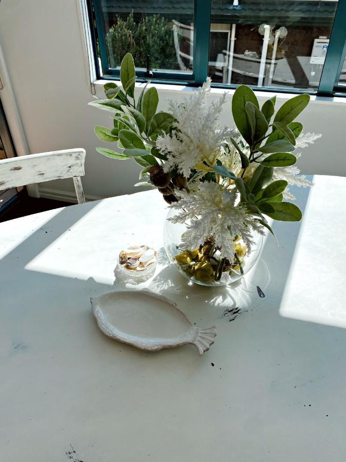 Sea Breeze 3 Bedroom Apartment Маунт-Маунгани Экстерьер фото