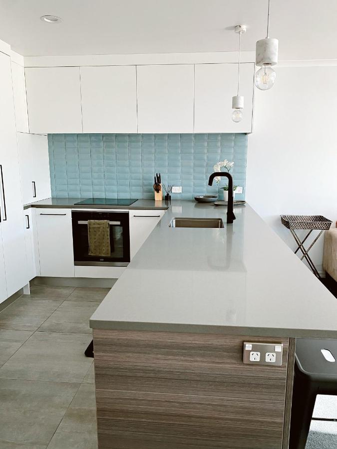 Sea Breeze 3 Bedroom Apartment Маунт-Маунгани Экстерьер фото